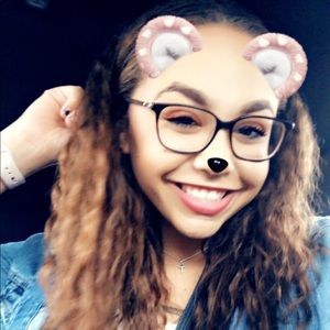 Meet your Posher, Tara